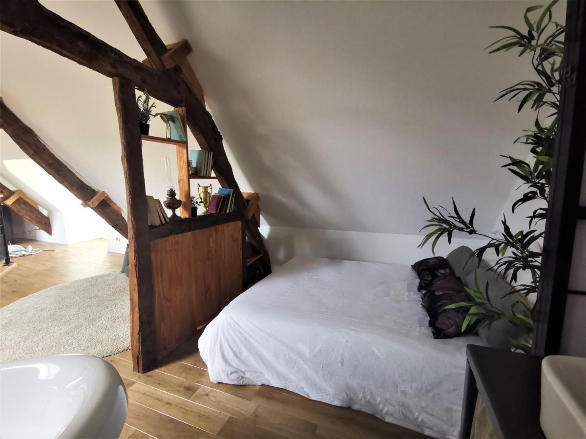 Domaine Lvd Avec Spa, Bois Et Riviere Privee La Bloutiere Exteriör bild
