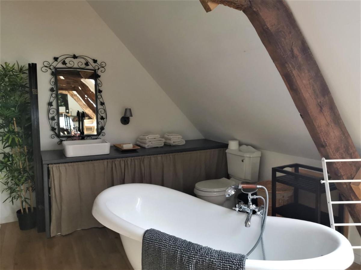 Domaine Lvd Avec Spa, Bois Et Riviere Privee La Bloutiere Exteriör bild